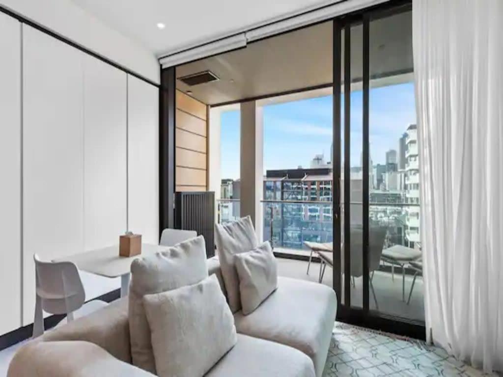 Modern One Bedroom Apartment In Wynyard Quarter Окленд Экстерьер фото